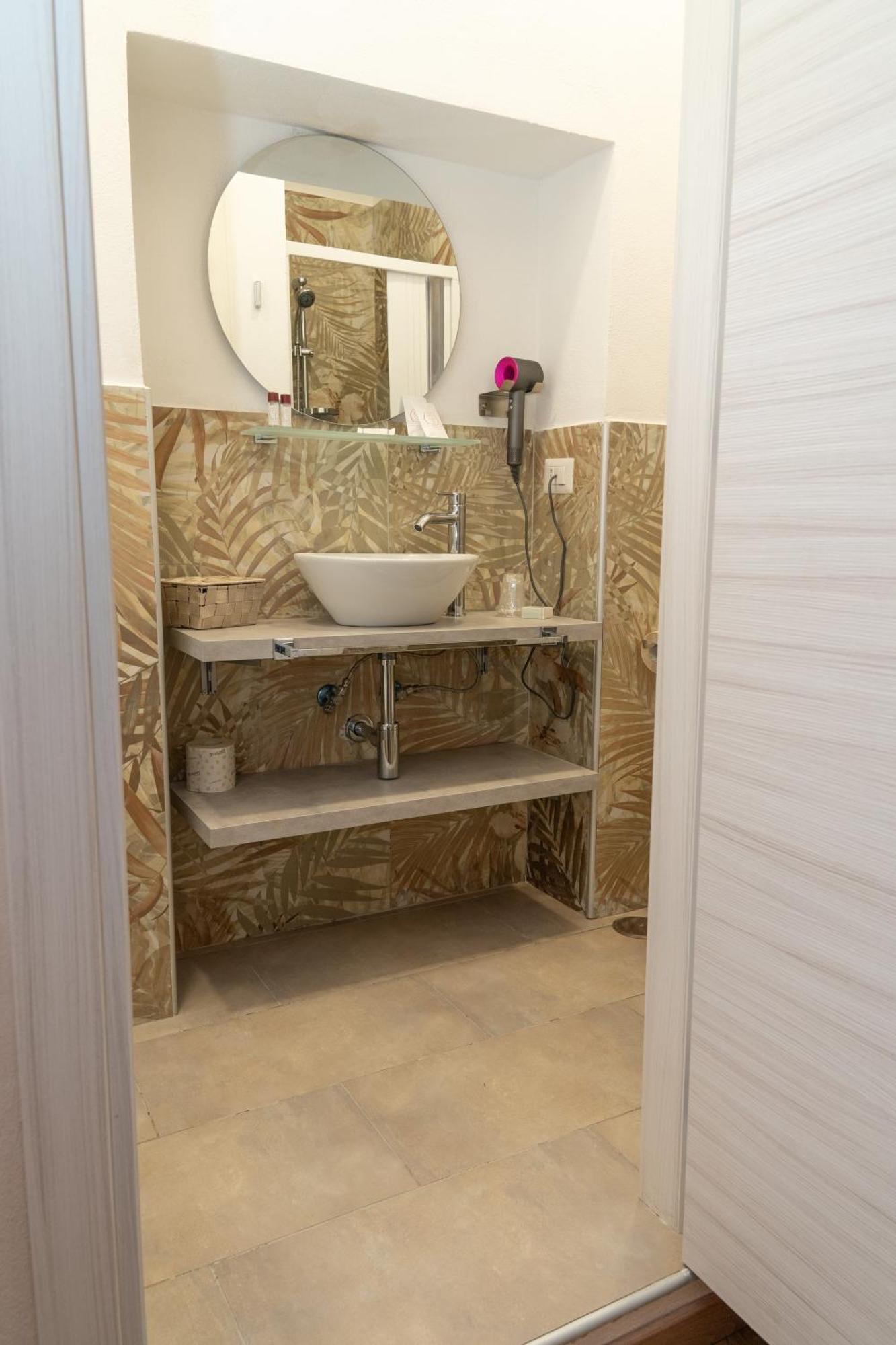 The Sun Hotel Boutique Napoli المظهر الخارجي الصورة